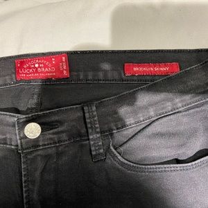 Lucky brand skinny jeans Size 31